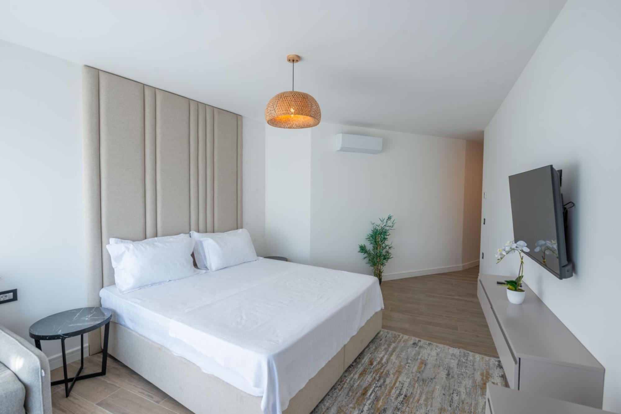 Botanica Boutique Hotel Улцинь Экстерьер фото