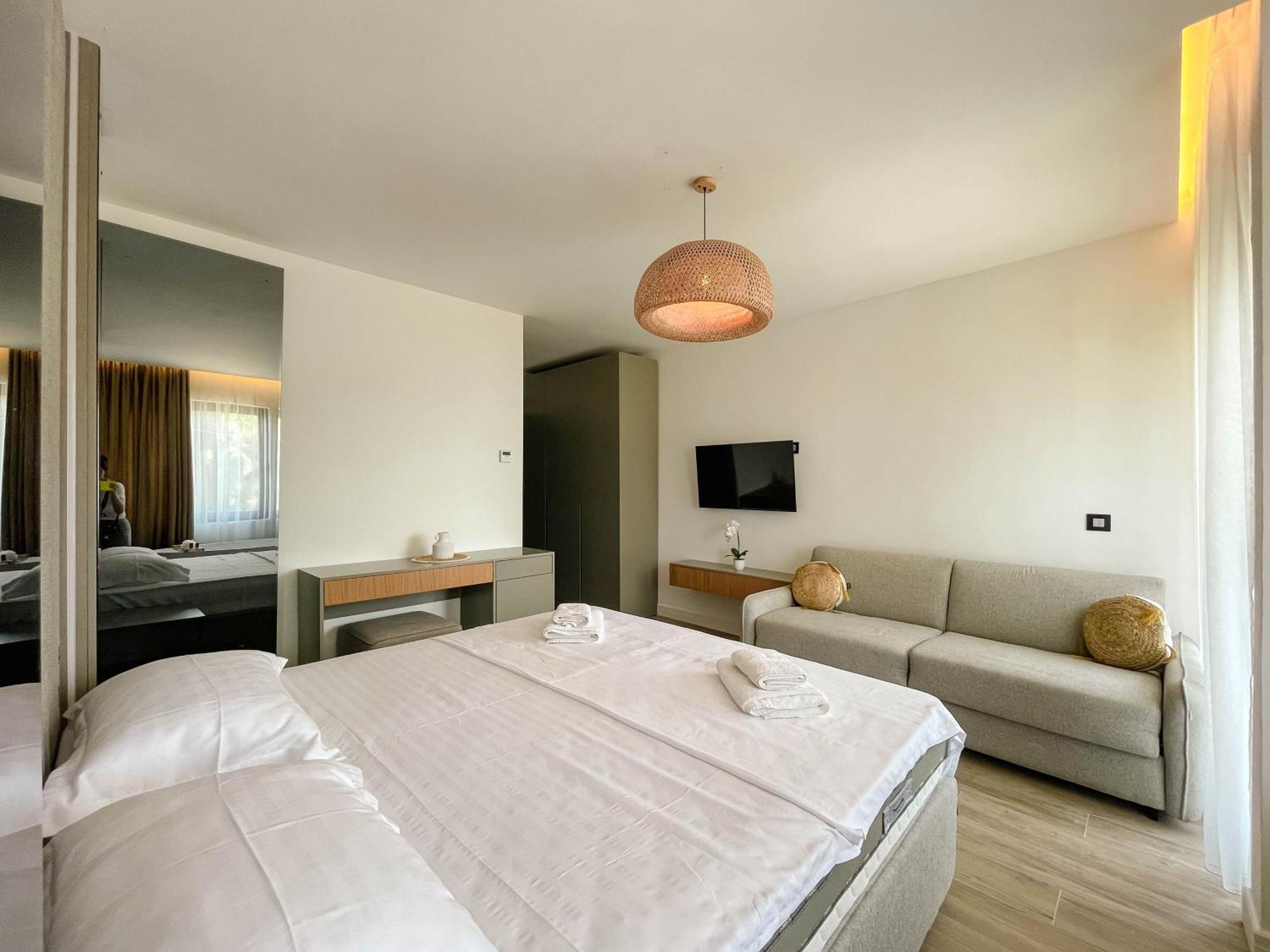 Botanica Boutique Hotel Улцинь Экстерьер фото