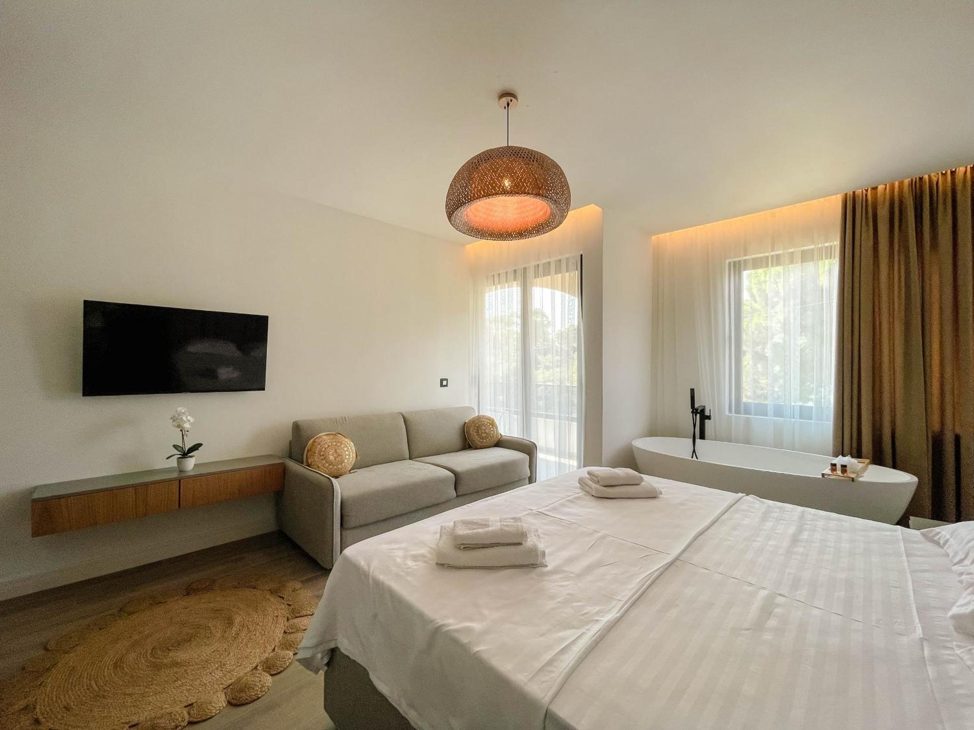 Botanica Boutique Hotel Улцинь Экстерьер фото