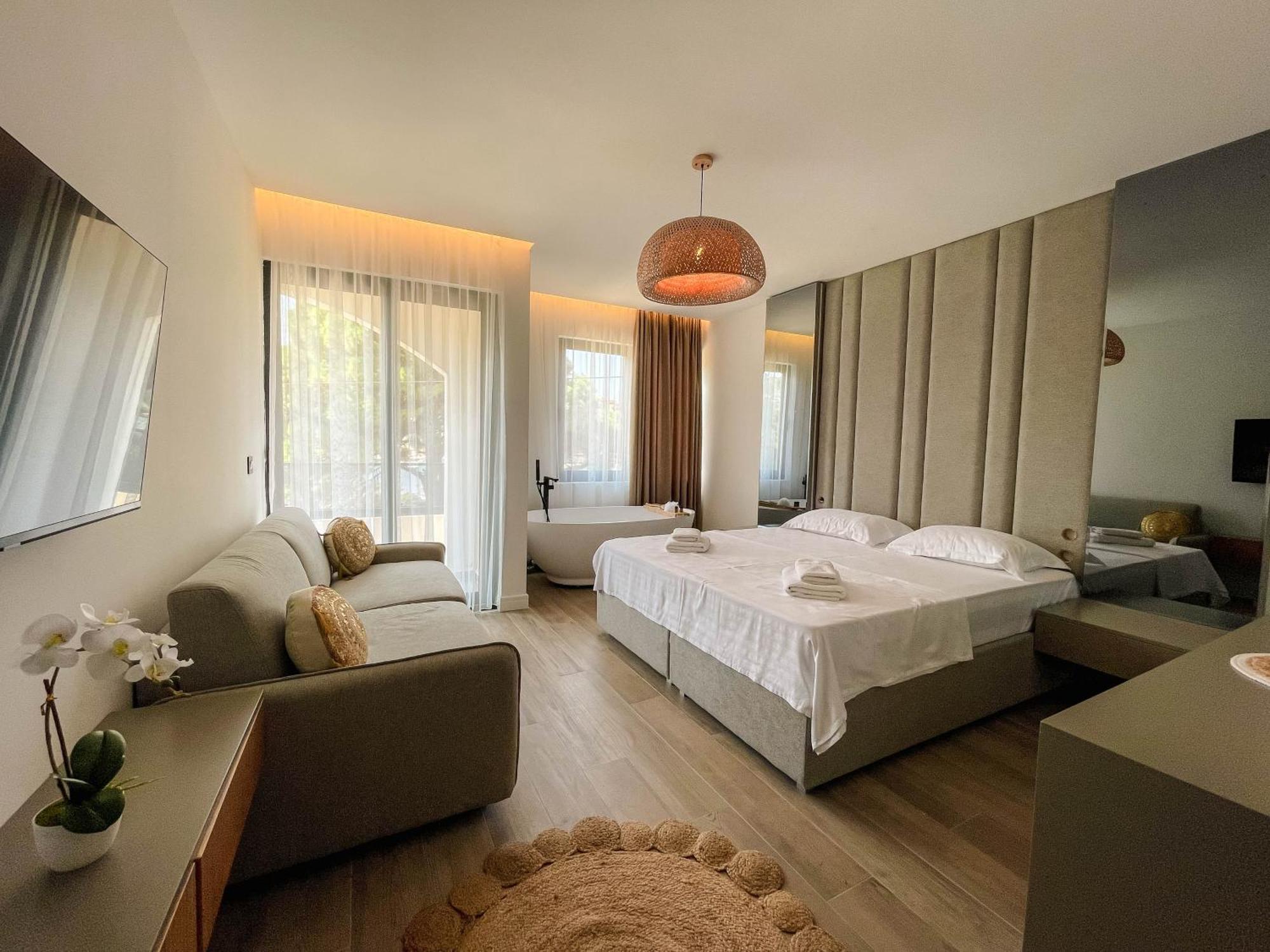 Botanica Boutique Hotel Улцинь Экстерьер фото