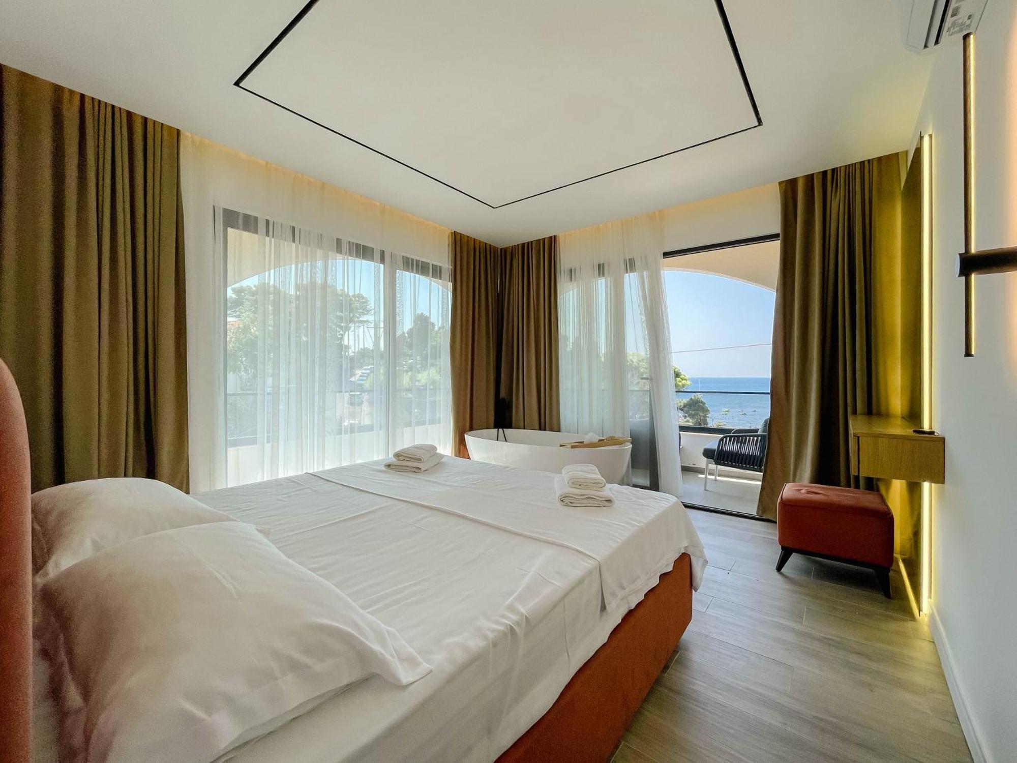 Botanica Boutique Hotel Улцинь Экстерьер фото